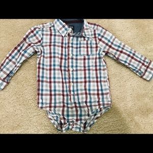 Oshkosh bgosh Button front plaid bodysuit